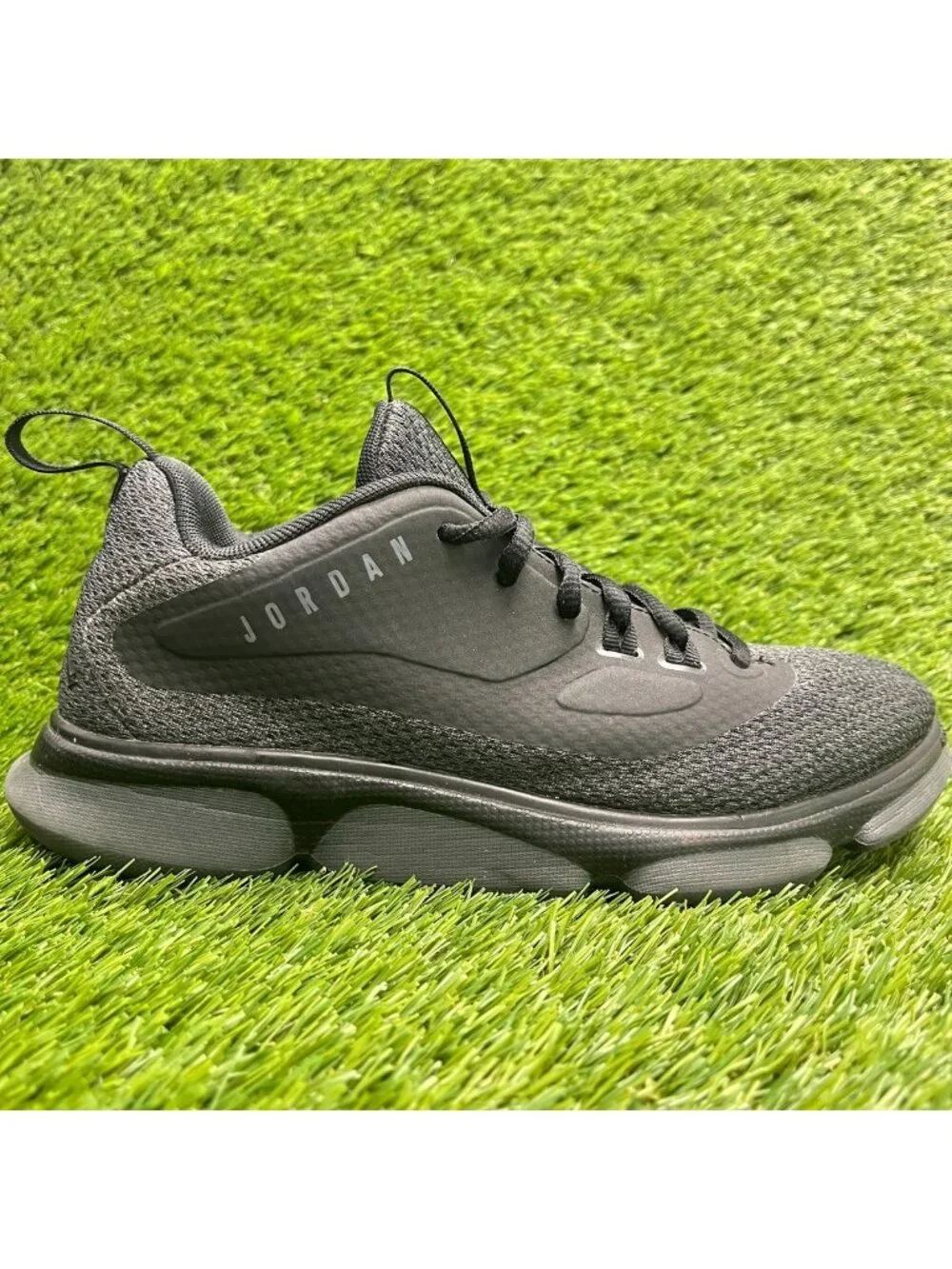 Nike Air Jordan Impact Boys Size 6.5Y Black Athletic Basketball Shoes Sneakers